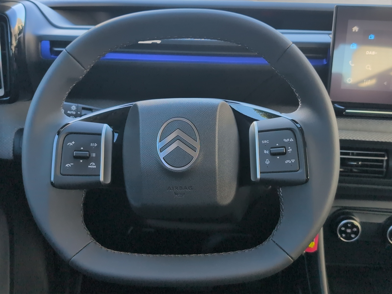 CITROEN C3 1.2i MHEV Tonic DCS6 / Dach schwarz / limitierte Serie / 5 Jahre CH-Herstellergarantie