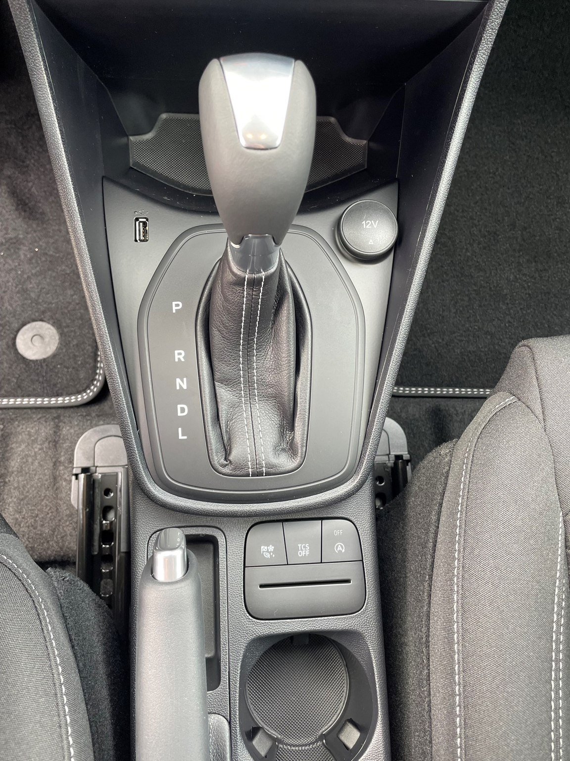 FORD Fiesta 1.0 MHEV Titan X A
