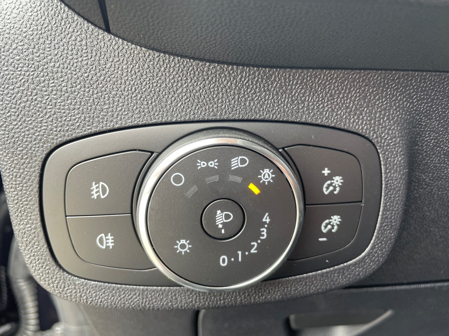 FORD Fiesta 1.0 MHEV Titan X A