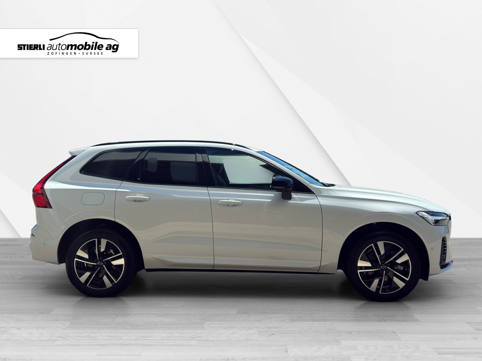 VOLVO XC60 2.0 T6 TE Plus Dark eAWD