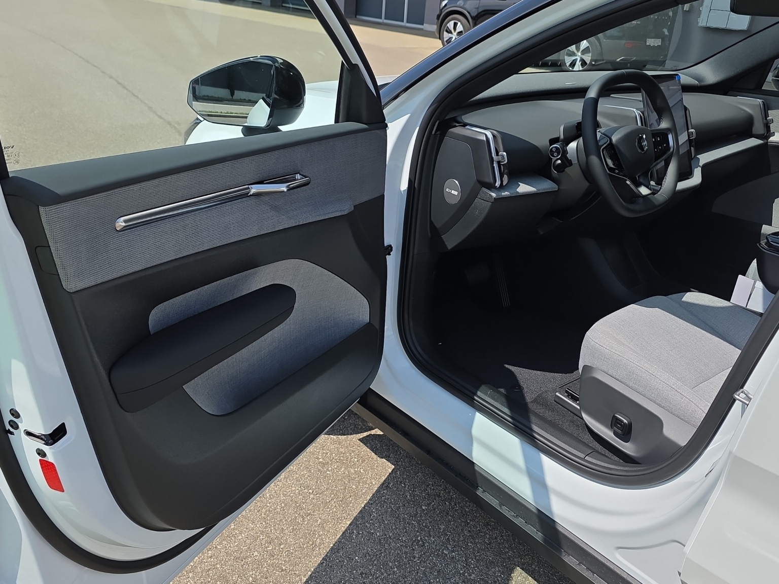 VOLVO EX 30 P8 Ultra AWD