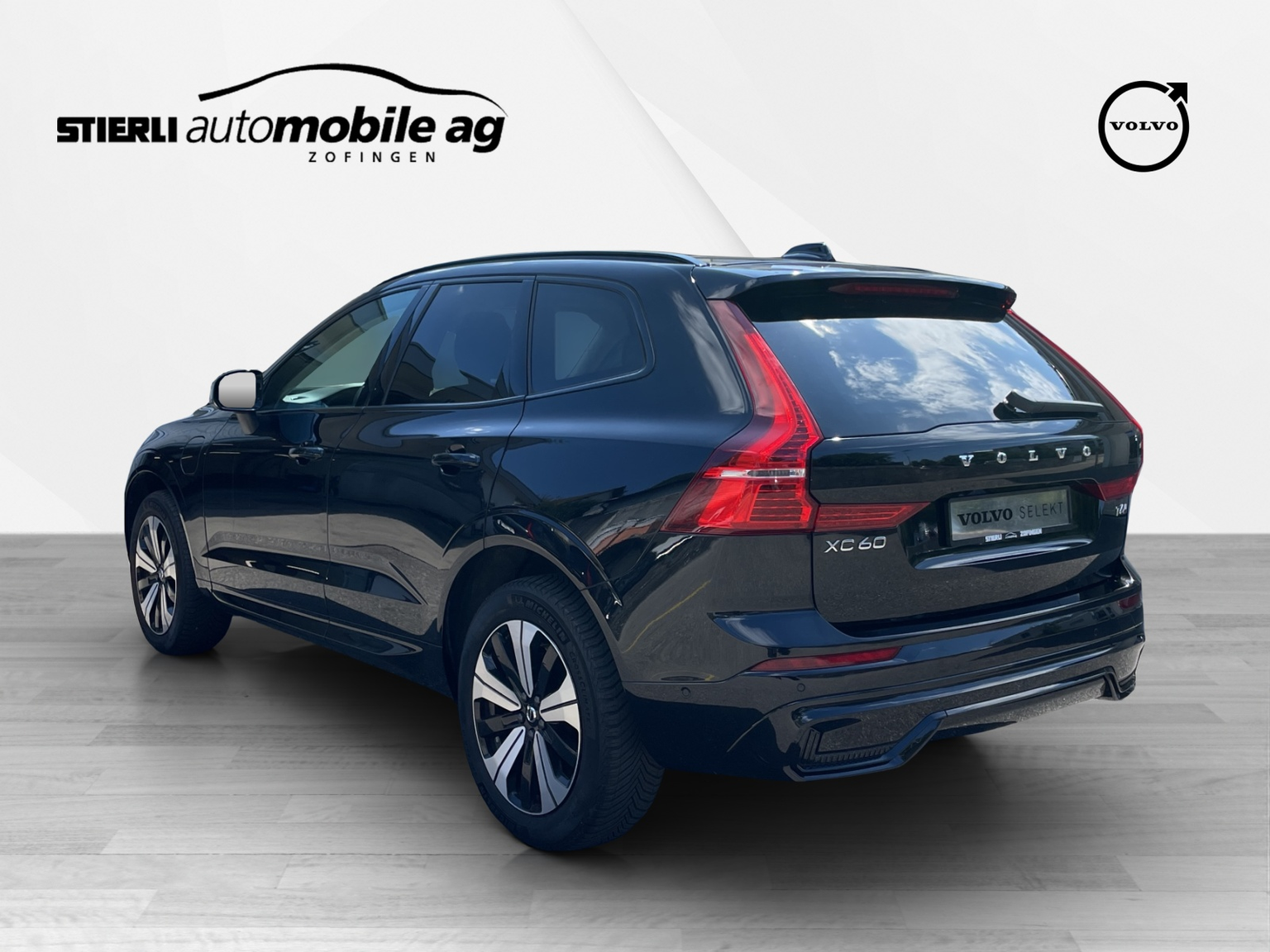 VOLVO XC60 2.0 T6 TE Plus Dark eAWD
