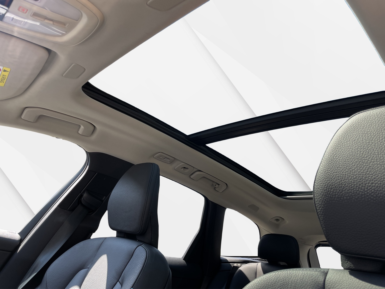 VOLVO XC60 2.0 T6 TE Plus Dark eAWD
