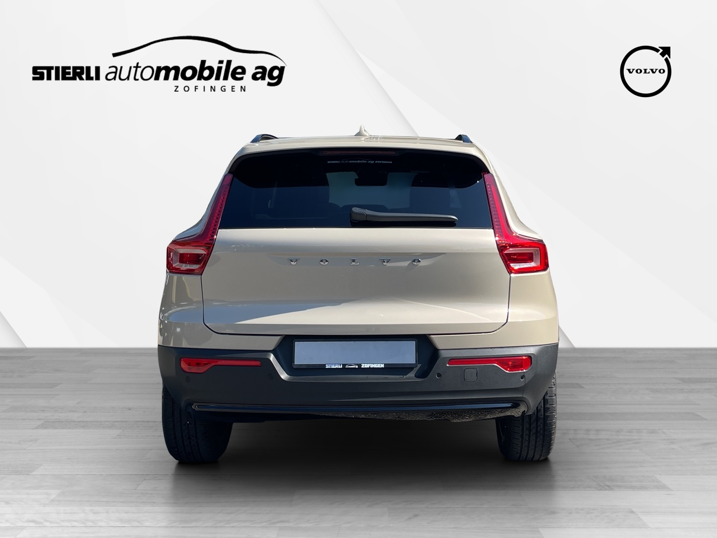 VOLVO XC40 2.0 B4 MH Ultra Dark