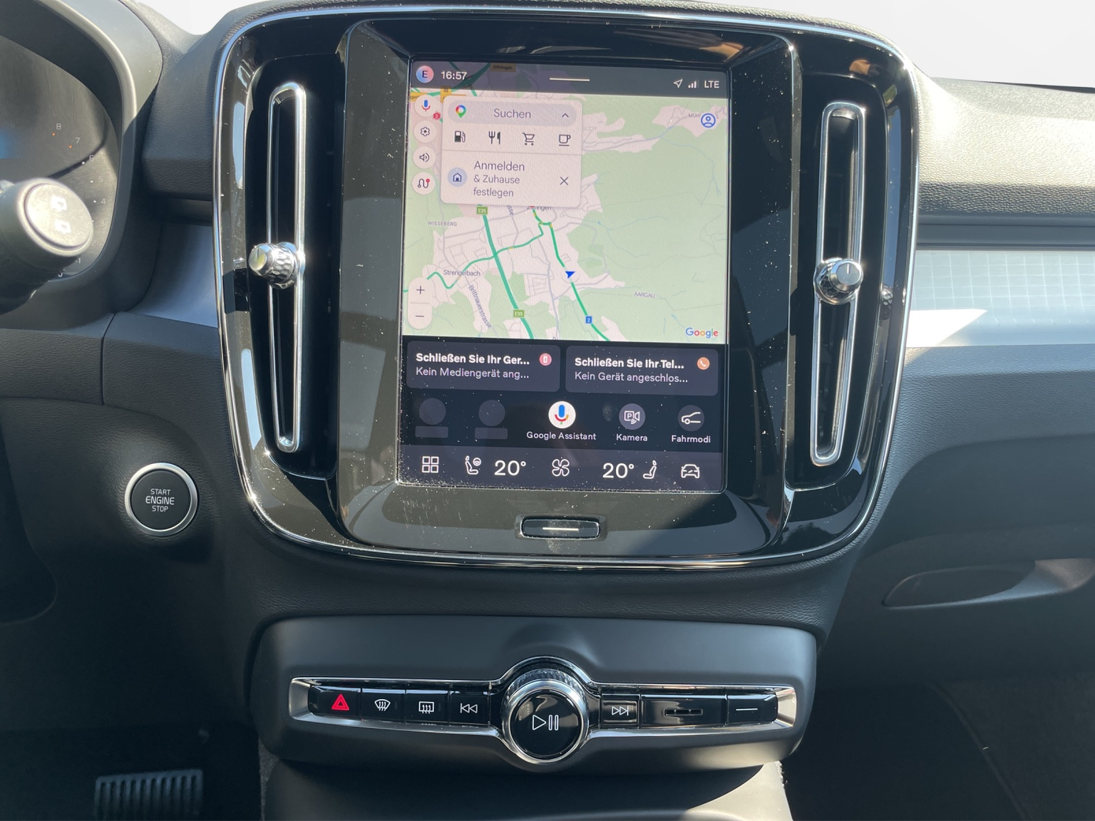 VOLVO XC40 2.0 B4 MH Ultra Dark