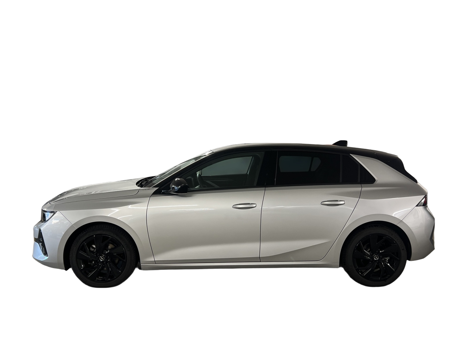 OPEL Astra 1.2 T 130 Swiss Plus