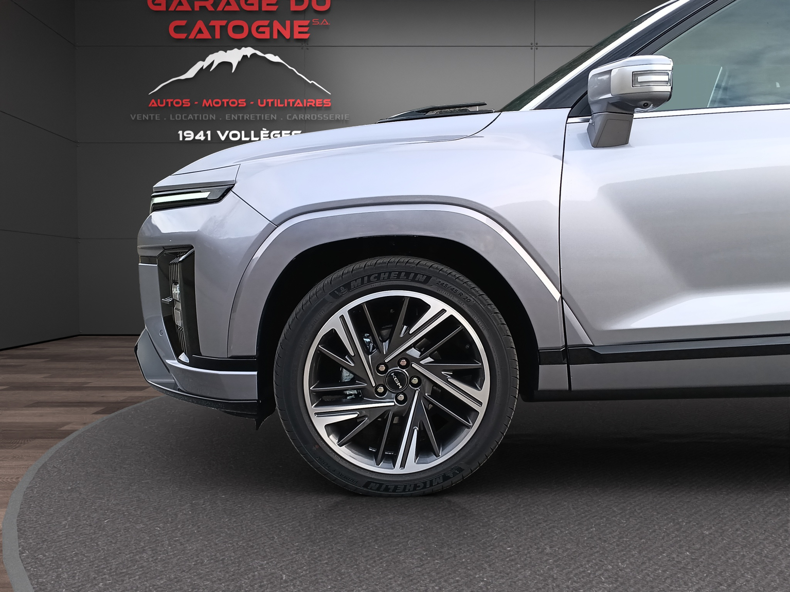 Vehicle Image