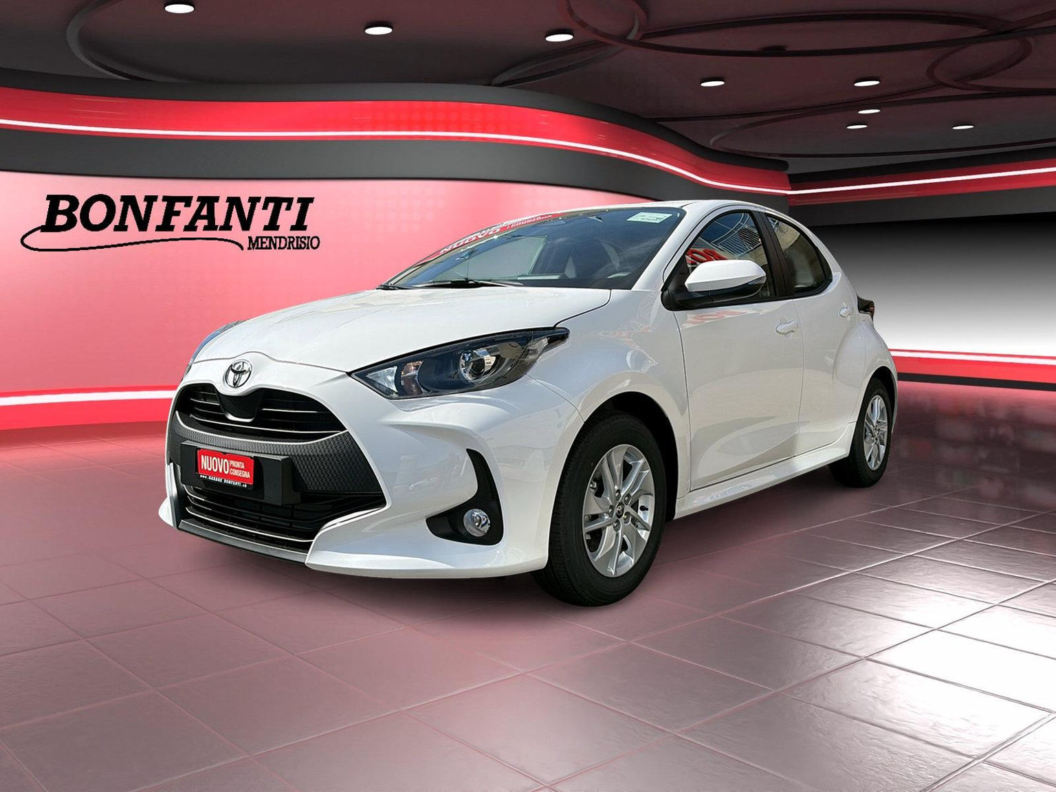 TOYOTA Yaris 1.5 VVT-i HSD Comfort