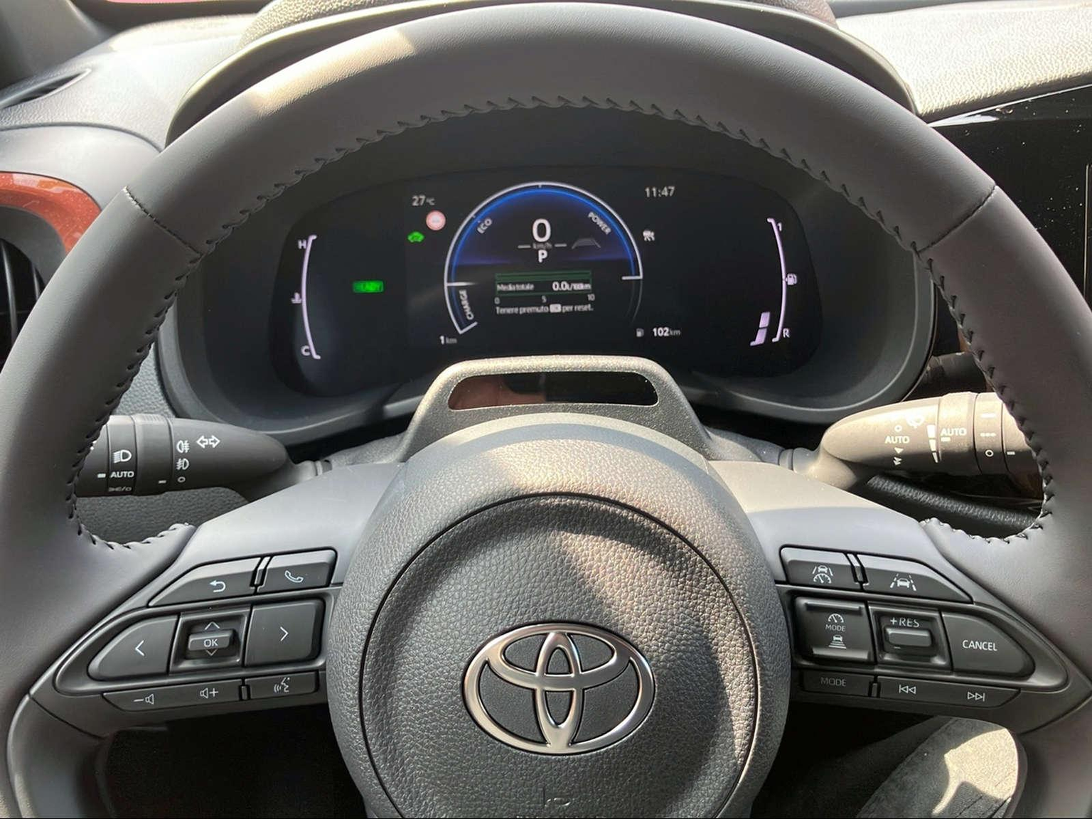 TOYOTA Aygo X 1.5 VVT-i HSD Trend