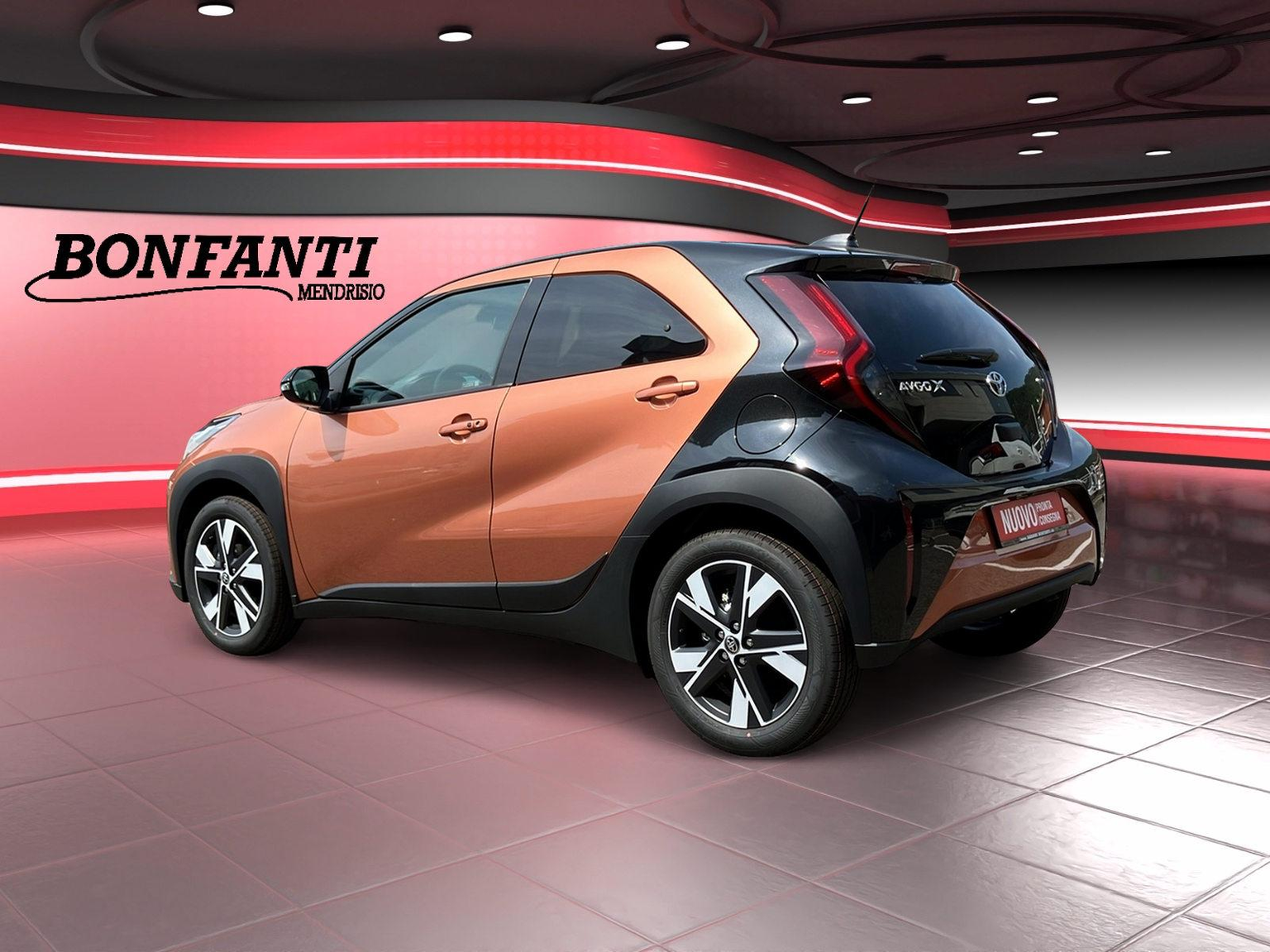 TOYOTA Aygo X 1.5 VVT-i HSD Trend