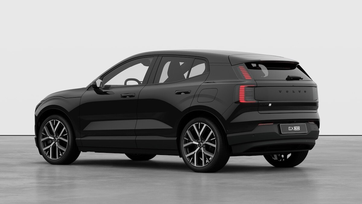 VOLVO EX30 Twin Ultra Performance XCENTRIC Black Edition