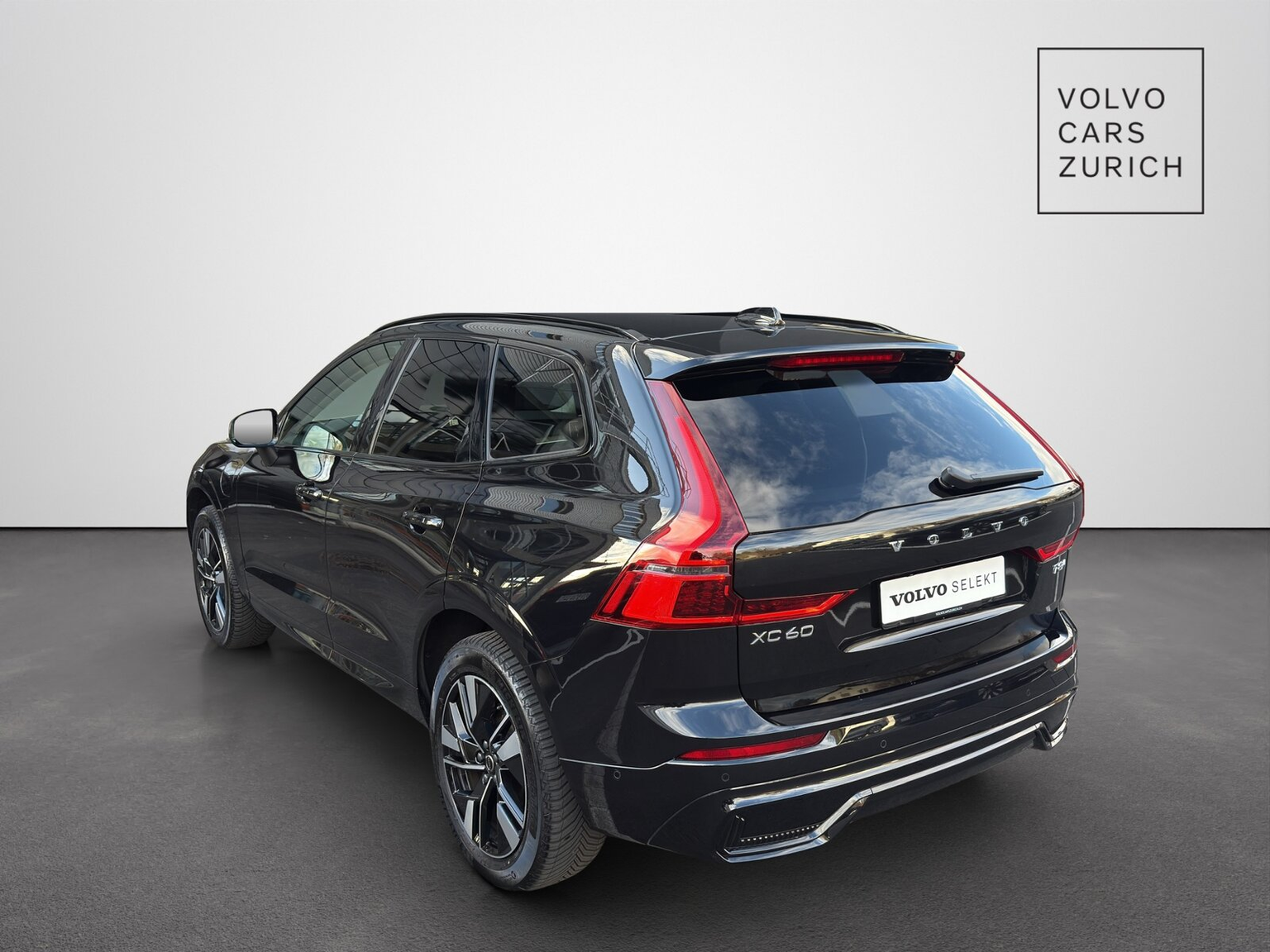 VOLVO XC60 2.0 T8 TE Plus Dark eAWD