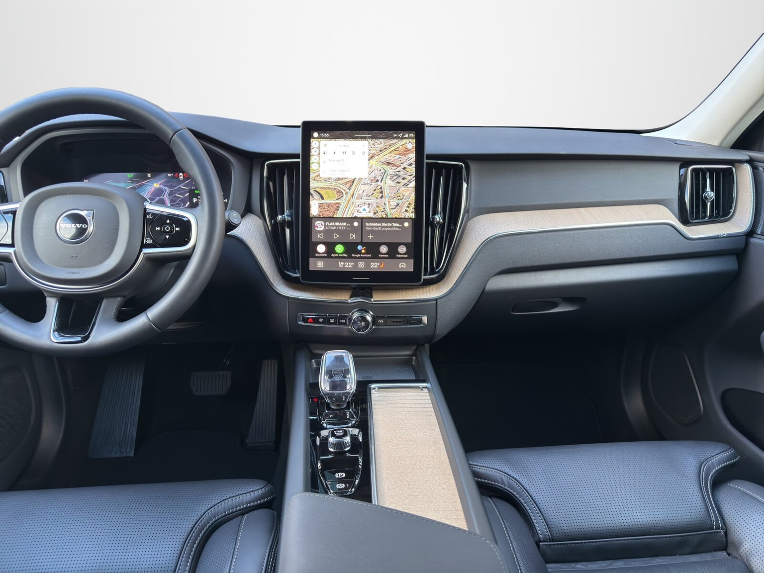 VOLVO XC60 2.0 T8 TE Plus Dark eAWD