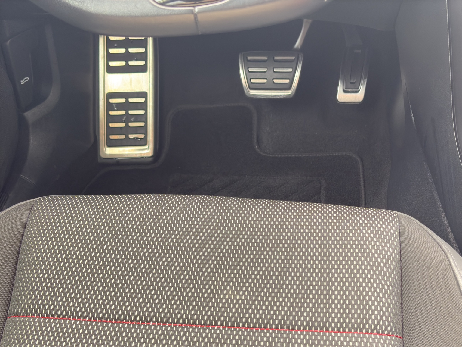 VW T-Roc 2.0 TSI Sport DSG 4Motion
