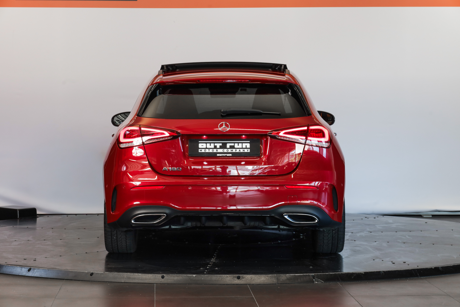MERCEDES-BENZ A 180 Night Star AMG Line 7G-DCT