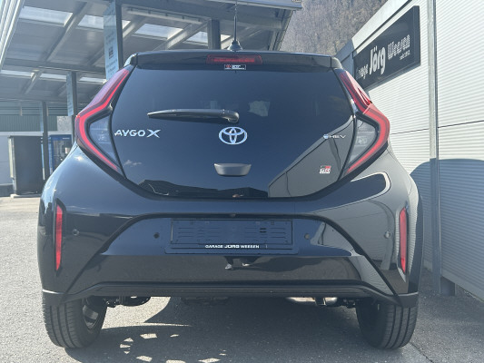 TOYOTA Aygo X 1.5 Sty. e-CVT Tr.