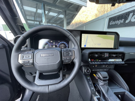 TOYOTA LandCruiser 2.8 48V Inv.