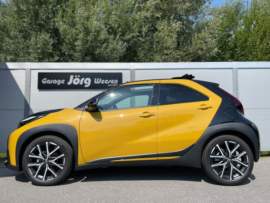 TOYOTA Aygo X 1.5 Sty. e-CVT Tr.