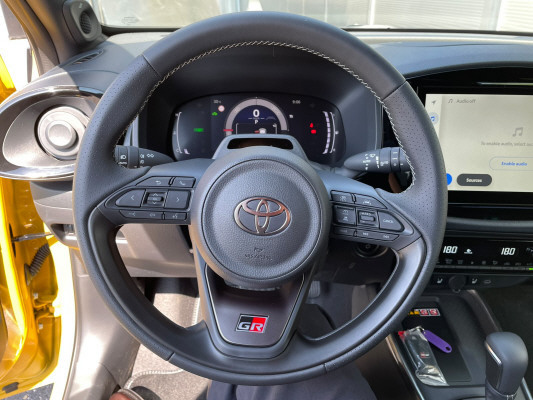 TOYOTA Aygo X 1.5 Sty. e-CVT Tr.