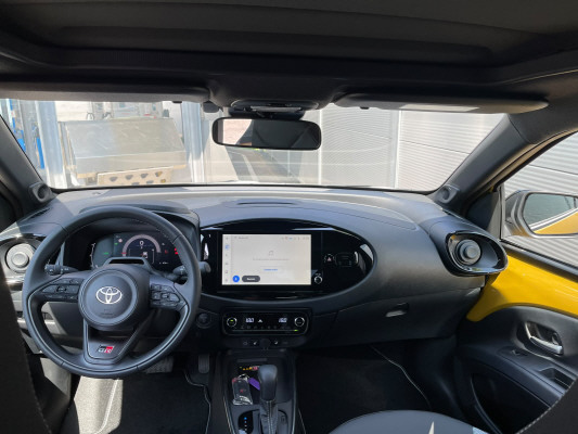 TOYOTA Aygo X 1.5 Sty. e-CVT Tr.