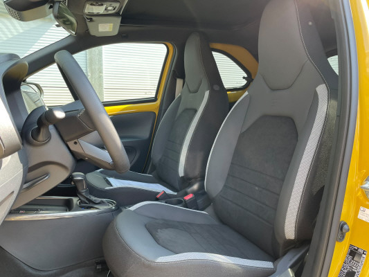 TOYOTA Aygo X 1.5 Sty. e-CVT Tr.