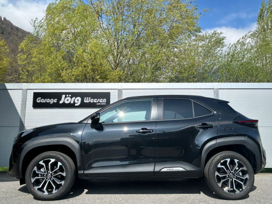 TOYOTA Yaris Cross 1.5 Trend AWD