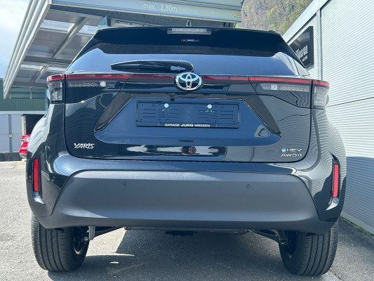 TOYOTA Yaris Cross 1.5 Trend AWD
