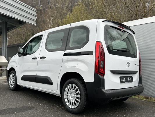 TOYOTA Proace City Ver.Comfort M