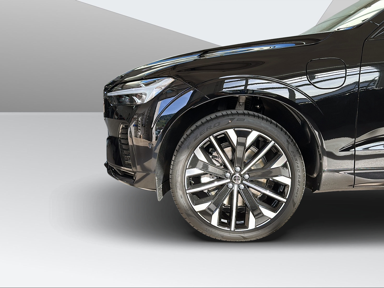 VOLVO XC60 2.0 T6 TE Ultra Dark eAWD