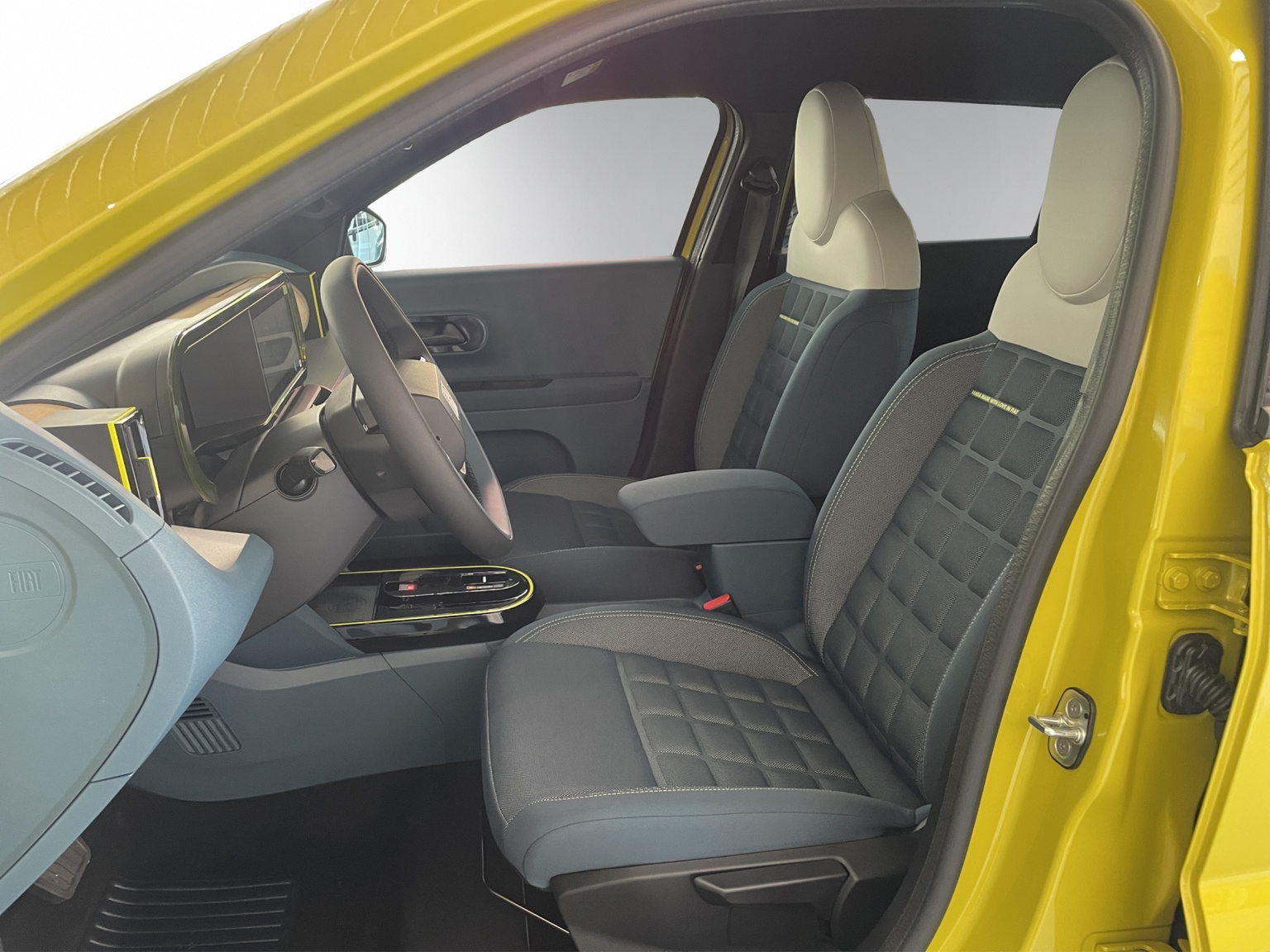 FIAT Grande Panda MHEV La Prima