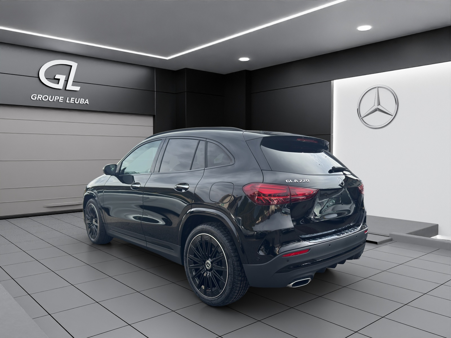 MERCEDES-BENZ GLA 220d 4Matic 8G-DCTSwiss Star