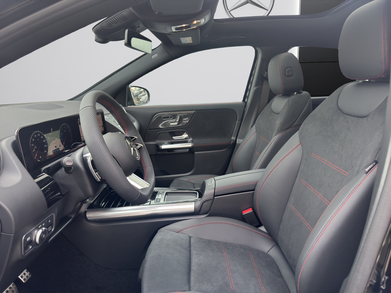 MERCEDES-BENZ GLA 220d 4Matic 8G-DCTSwiss Star