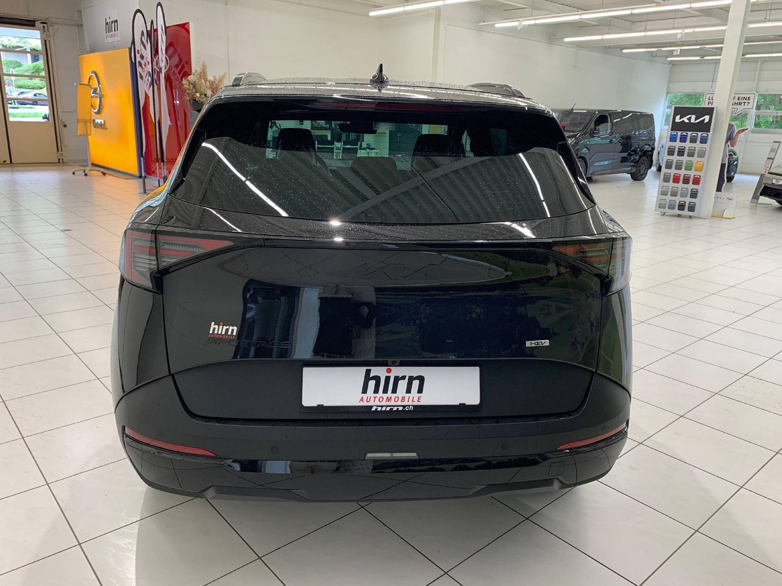KIA Sportage 1.6 T-GDi Hybrid Black Edition