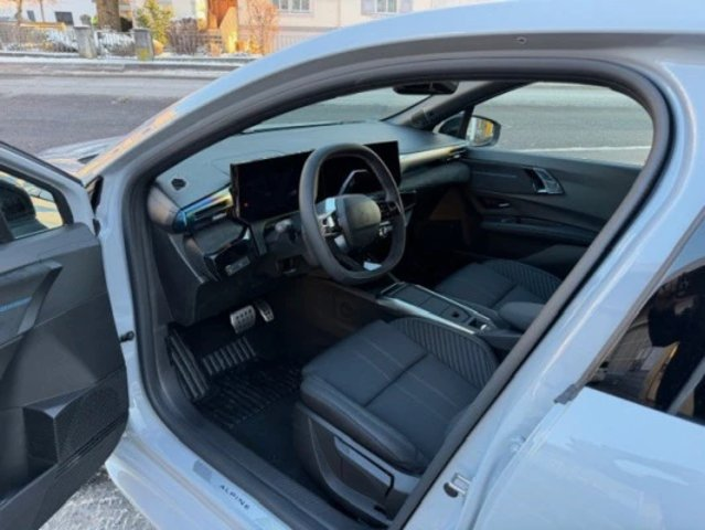 RENAULT Clio 1.8 E-Tech esprit Alpine