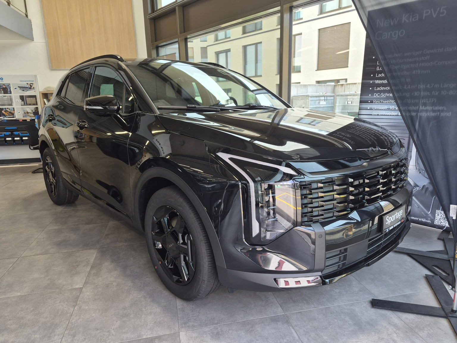 KIA Sportage 1.6 T-GDi Hybrid Black Edition