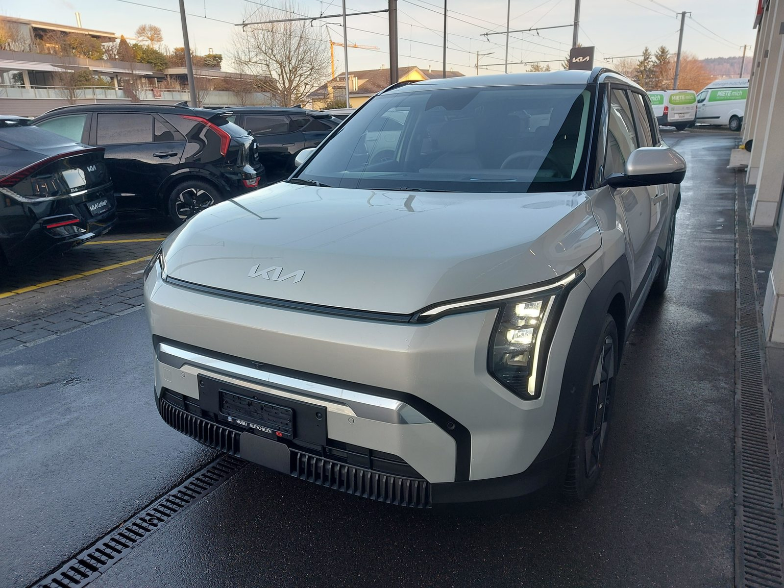 KIA EV3 81 kWh Earth+