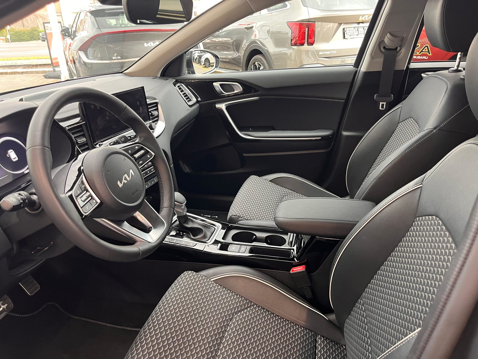 KIA Ceed SW 1.6 GDi Plug-in Hybrid Style
