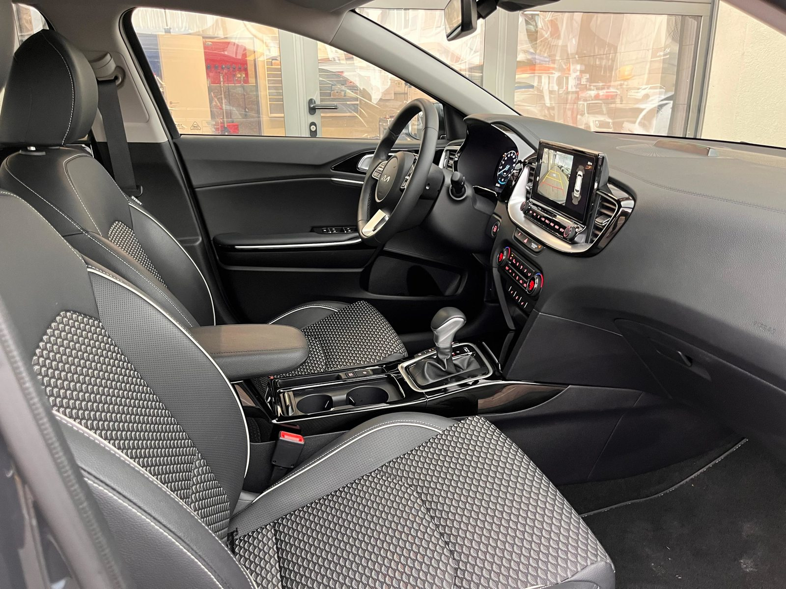 KIA Ceed SW 1.6 GDi Plug-in Hybrid Style