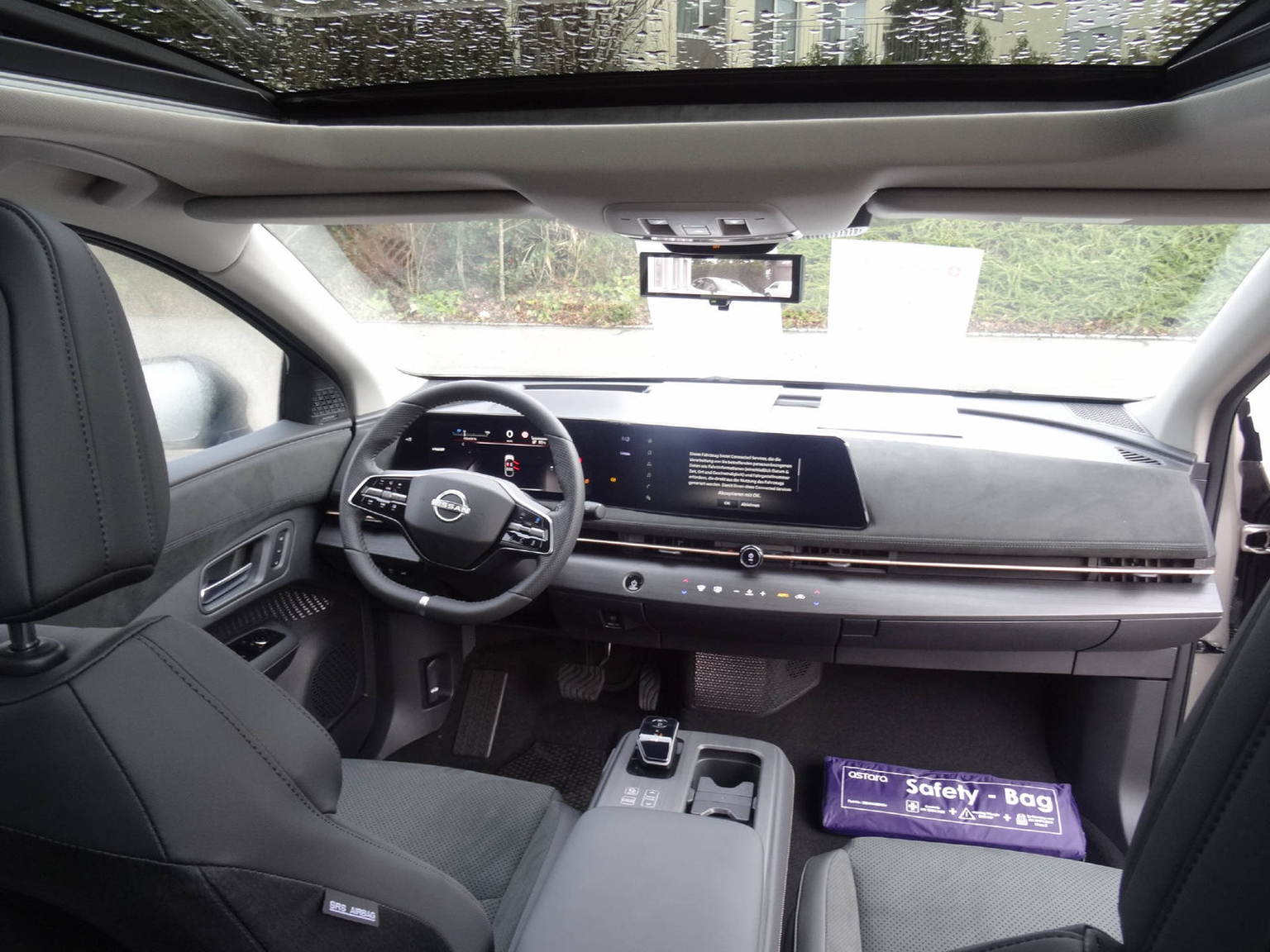 NISSAN Ariya Evolve e-4orce