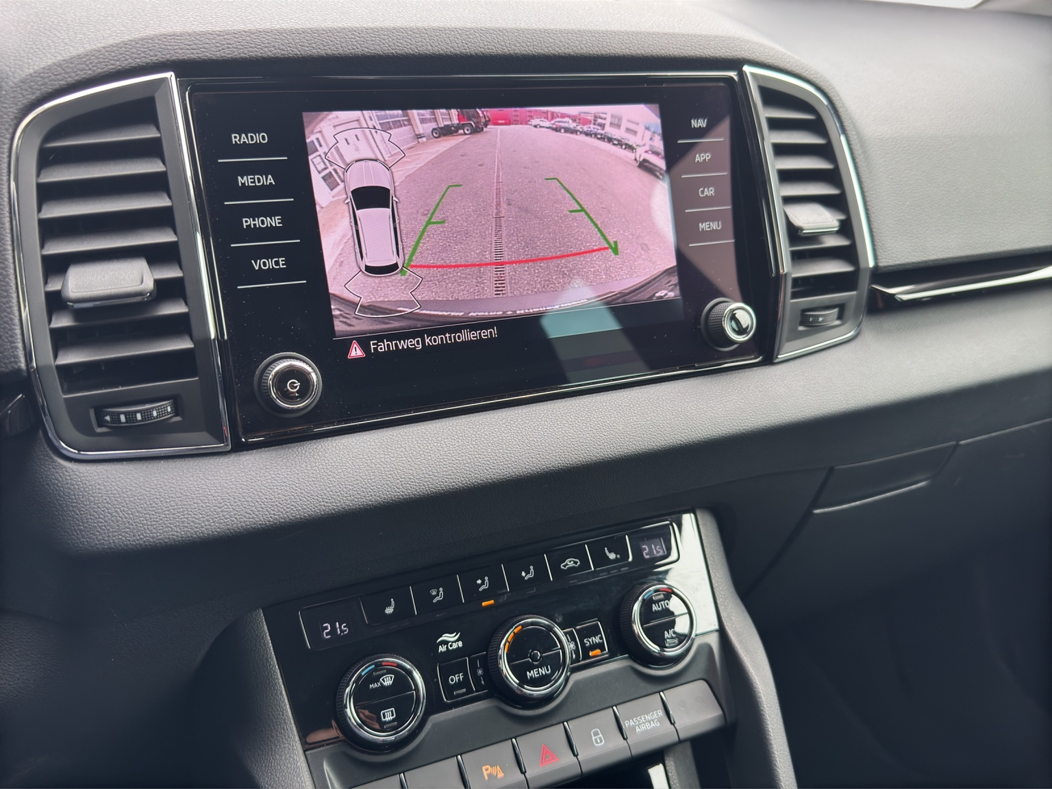 SKODA Karoq 1.5 TSI Style DSG