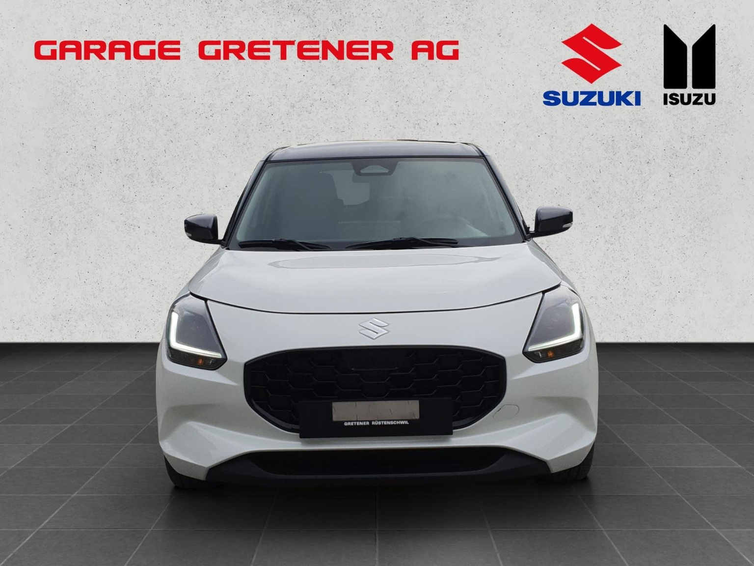 SUZUKI SWIFT 1.2 Sakura Top Hybrid