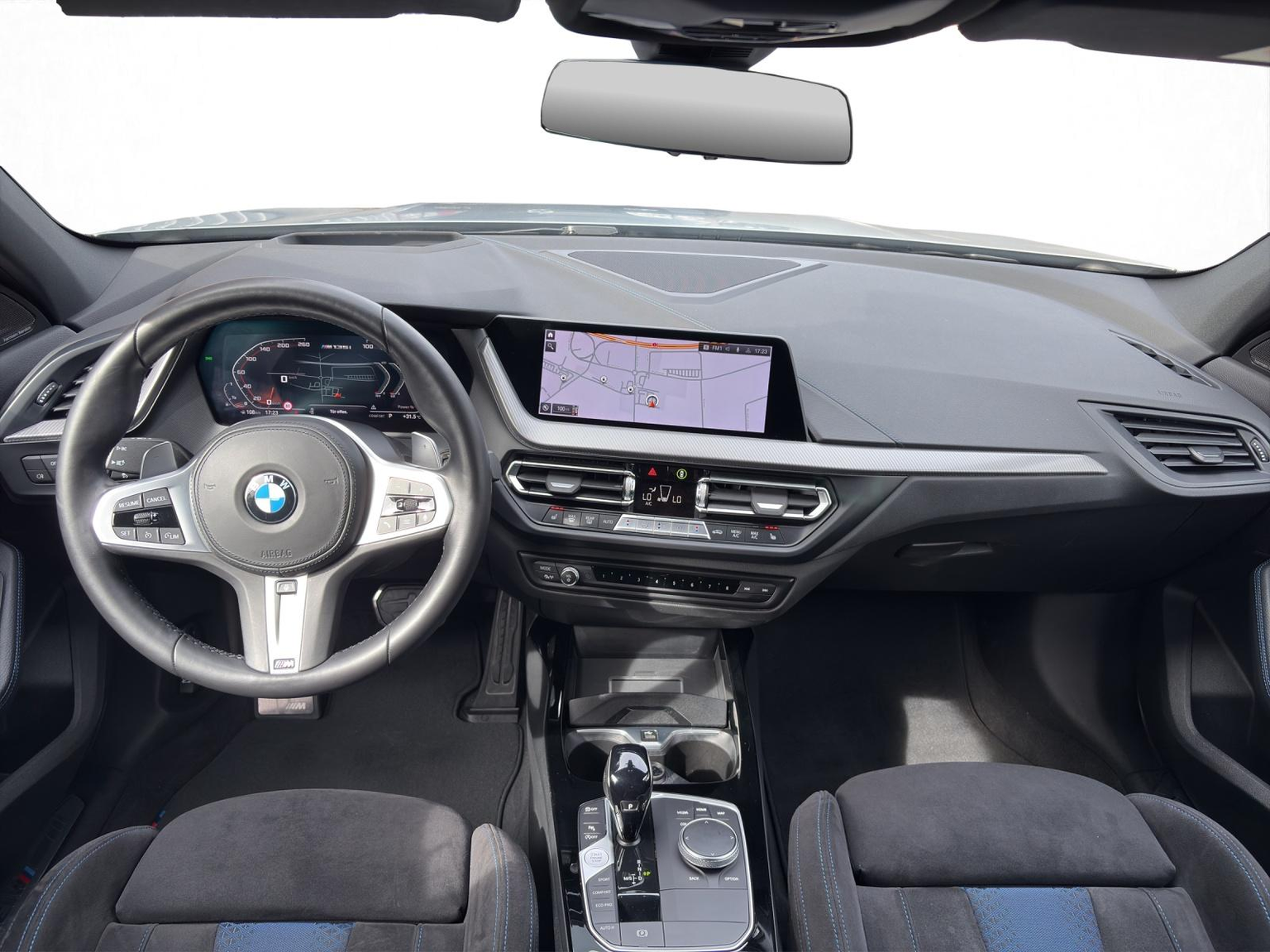 BMW M135i xDrive