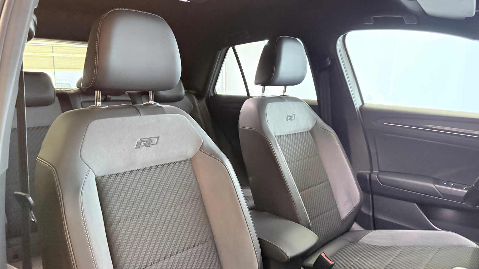 VW T-Roc 2.0 TSI Sport DSG 4motion