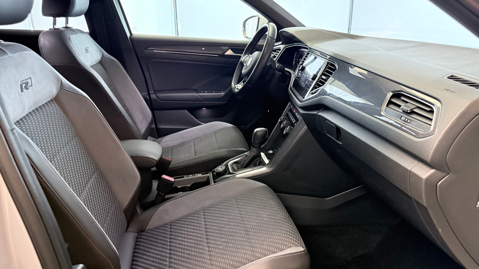 VW T-Roc 2.0 TSI Sport DSG 4motion