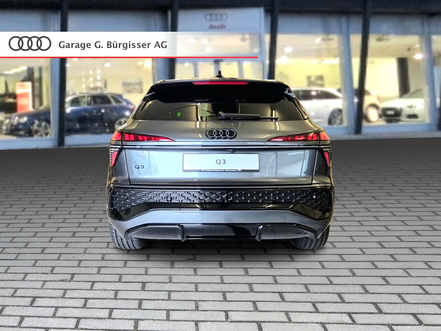 AUDI Q3 SUV 110 kW TFSI S tronic Daytonagrau Perleffekt