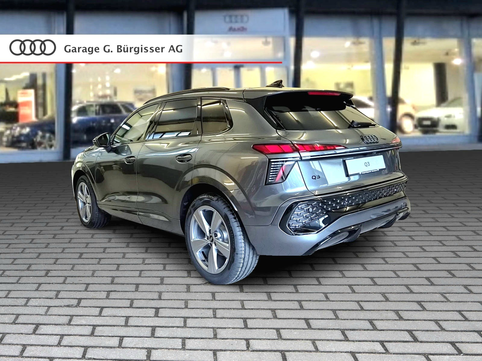 AUDI Q3 SUV 110 kW TFSI S tronic Daytonagrau Perleffekt