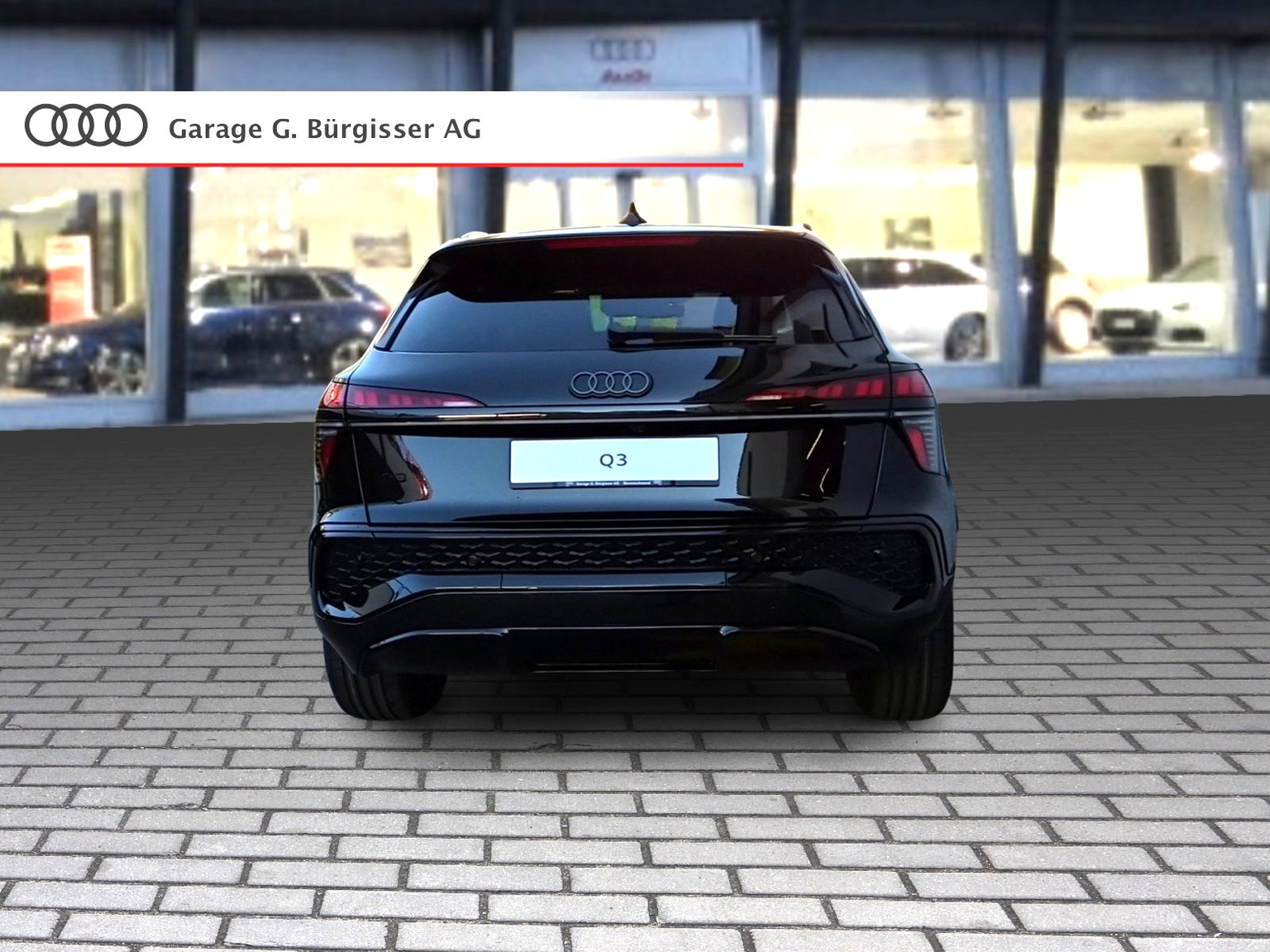 AUDI Q3 SUV 110 kW TFSI S tronic Mythosschwarz Metallic