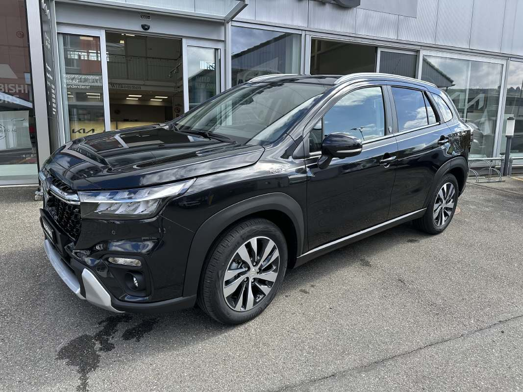 SUZUKI S-Cross 1.5 Piz Sulai Top Hybrid 4x4