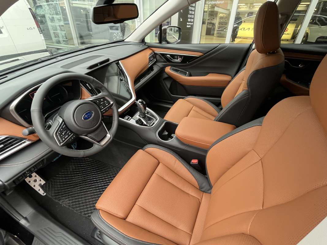 SUBARU Outback 2.5i Final Edition