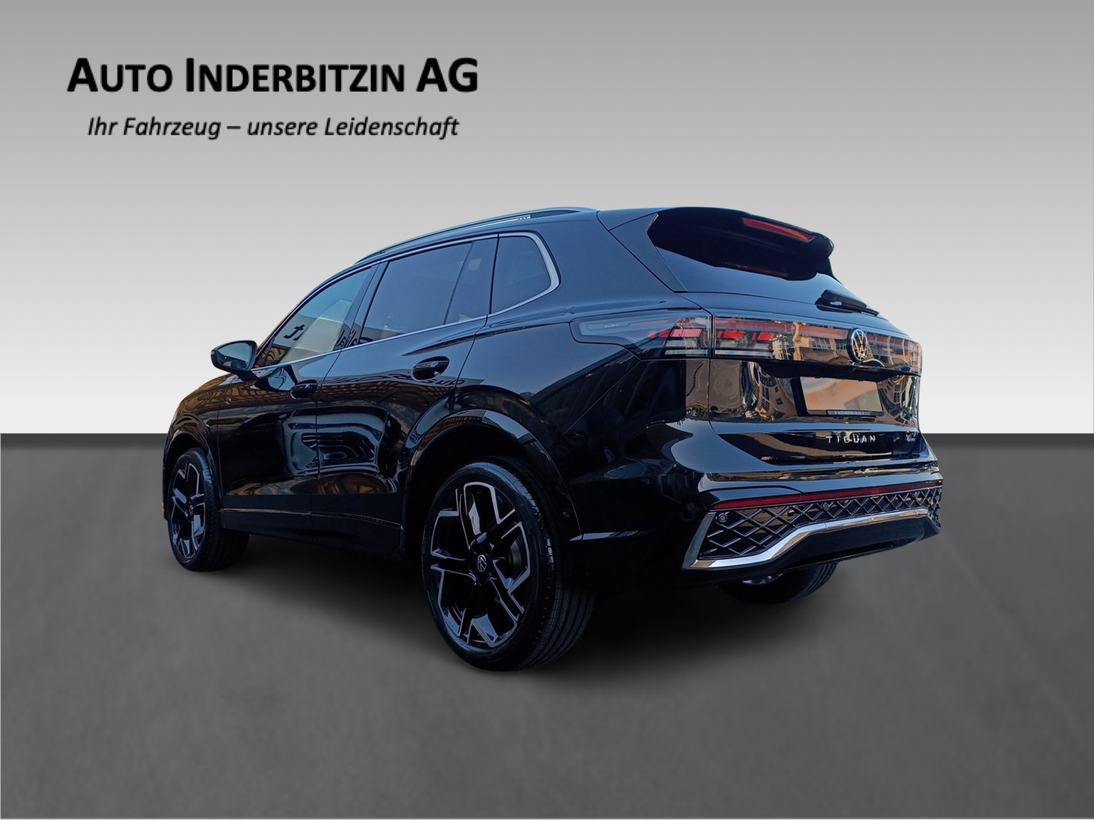 VW Tiguan 2.0 TSI DSG R-Line 4Motion